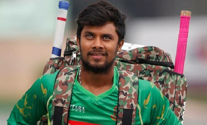 সাব্বিরকে অসৌজন্যমূলক আচরণের জন্য জরিমানা সাব্বিরকে অসৌজন্যমূলক আচরণের জন্য জরিমানা
